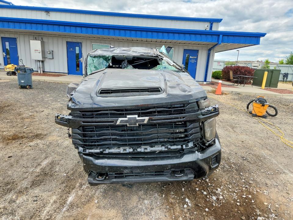 Продаж на аукціоні авто 2025 Chevrolet Silverado, vin: 1GC4KMEY4SF138514, номер лоту: 62580266
