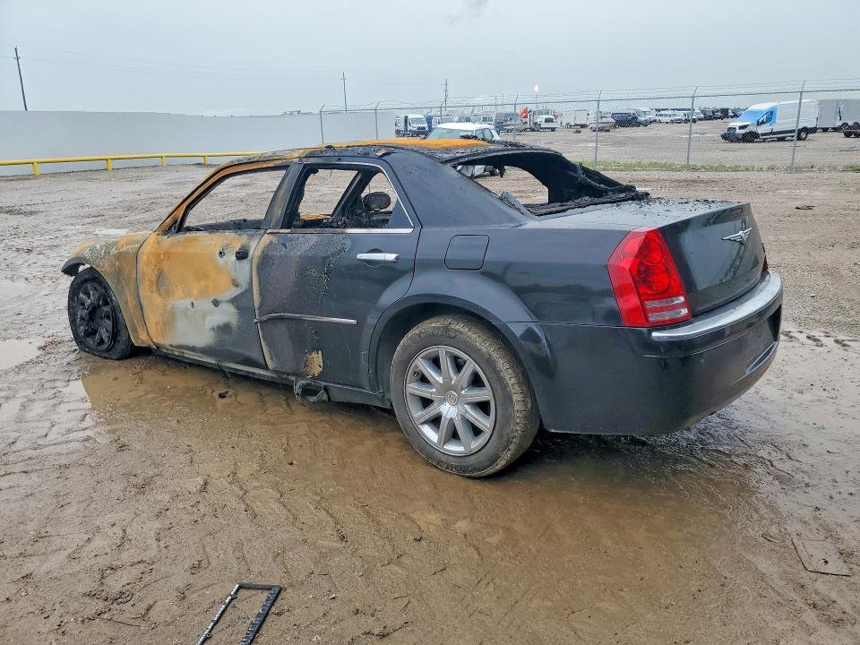 2008 Chrysler 300c მანქანა იყიდება აუქციონზე, vin: 2C3LA63H48H260458, აუქციონის ნომერი: 61149856