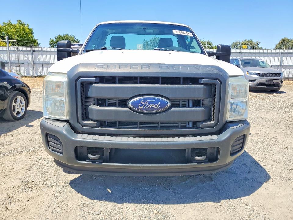 60685066 :رقم المزاد ، 1FTBF2A64DEB82154 vin ، 2013 Ford F250 مزاد بيع