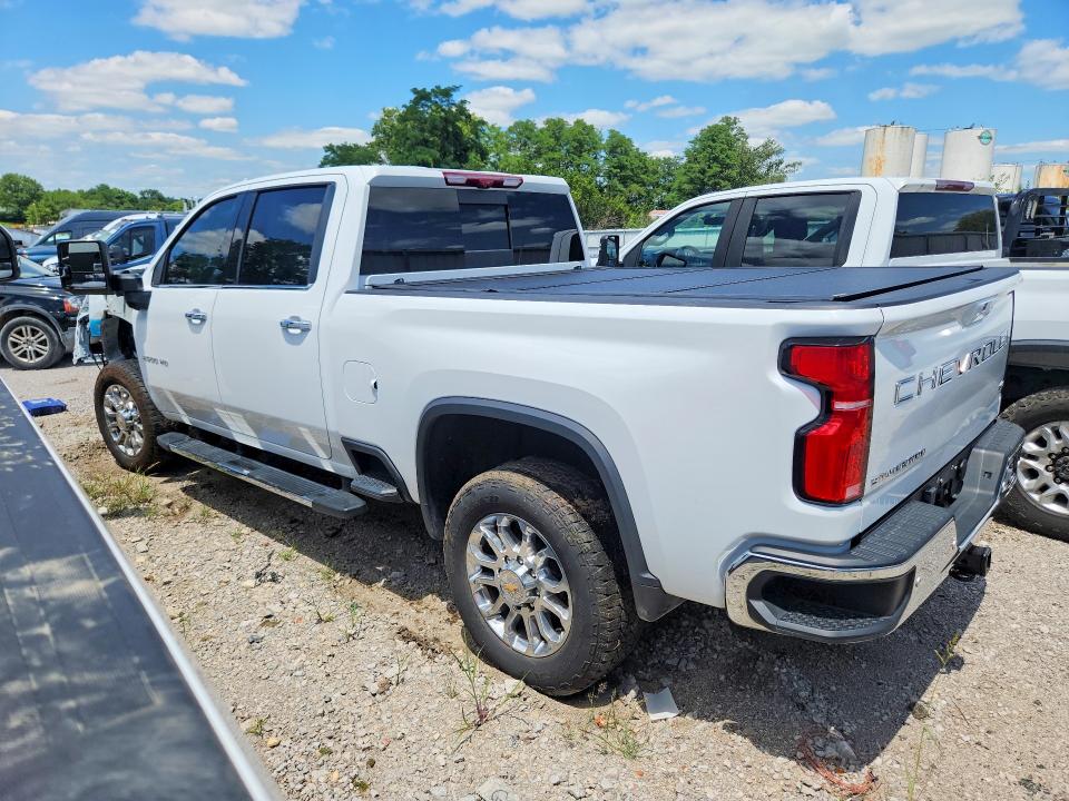 Продажа на аукционе авто 2025 Chevrolet Silverado, vin: 1GC4KPEY5SF176626, номер лота: 61911076