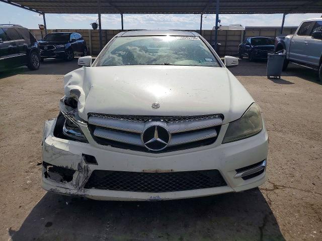 2012 Mercedes-benz C მანქანა იყიდება აუქციონზე, vin: WDDGJ4HB9CF801106, აუქციონის ნომერი: 60045196