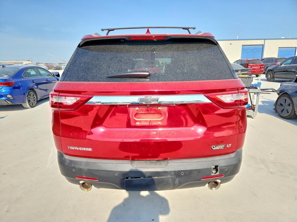 Продажа на аукционе авто 2018 Chevrolet Traverse, vin: 1GNERGKW7JJ107331, номер лота: 62704496