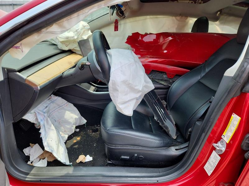 61406286 :رقم المزاد ، 5YJ3E1EA6KF411610 vin ، 2019 Tesla Model 3 مزاد بيع