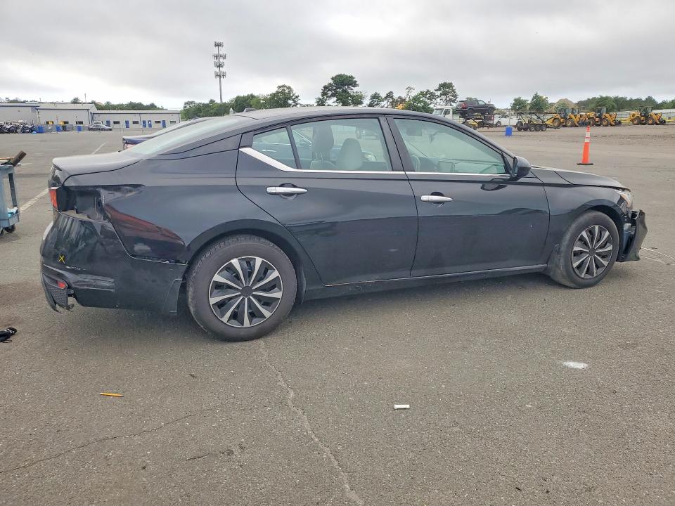 61757006 :رقم المزاد ، 1N4BL4BV8LC117608 vin ، 2020 Nissan Altima مزاد بيع