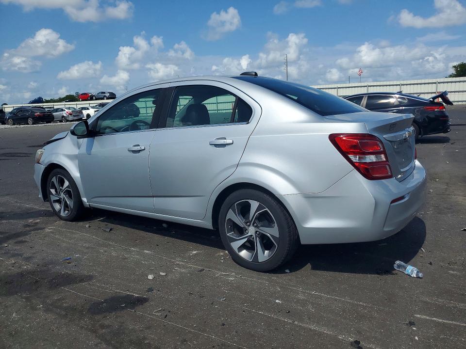 58718746 :رقم المزاد ، 1G1JF5SB2H4138702 vin ، 2017 Chevrolet Sonic مزاد بيع