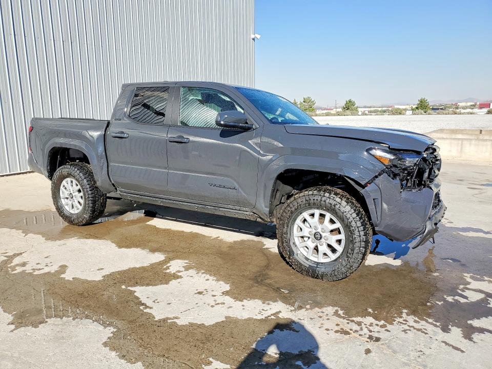 62210796 :رقم المزاد ، 3TMLB5JN6TM270656 vin ، 2026 Toyota Tacoma مزاد بيع