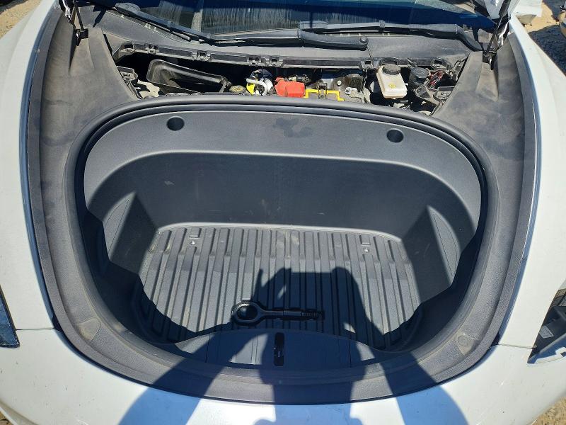Продажа на аукционе авто 2022 Tesla Model 3, vin: 5YJ3E1EAXNF122864, номер лота: 61821656