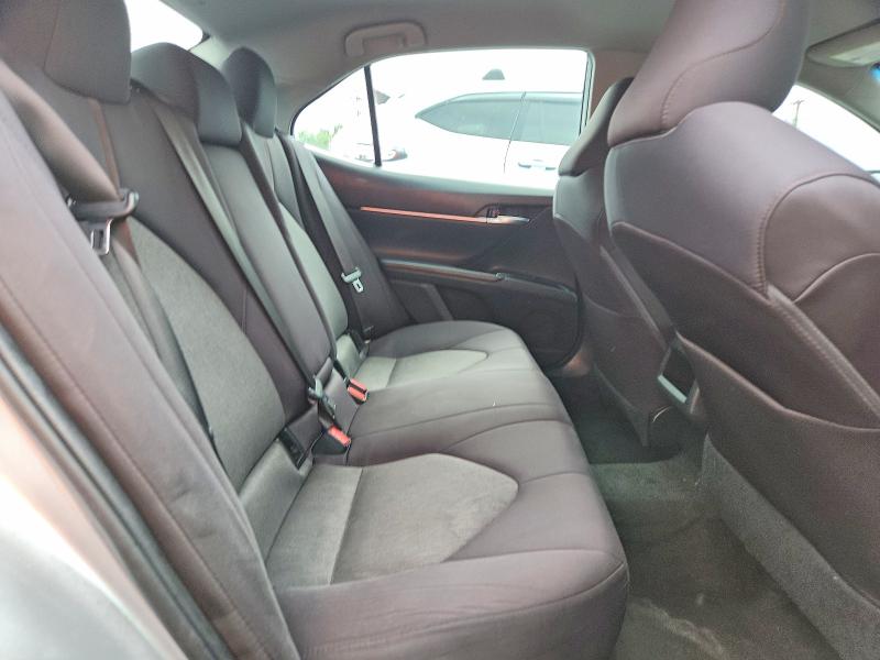 2018 Toyota Camry მანქანა იყიდება აუქციონზე, vin: 4T1B11HK6JU075468, აუქციონის ნომერი: 60111096