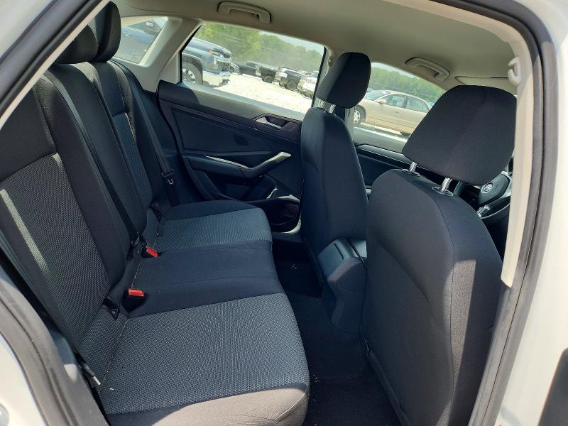 59808986 :رقم المزاد ، 3VWN57BU5MM098264 vin ، 2021 Volkswagen Jetta مزاد بيع