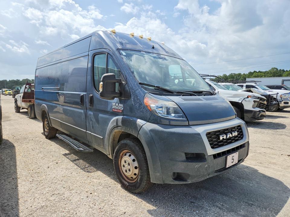 59745786 :رقم المزاد ، 3C6FRVJG6ME503318 vin ، 2021 Ram Promaster 3500 مزاد بيع