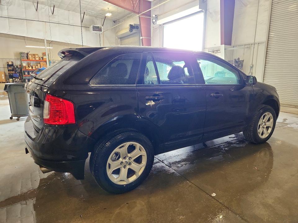 61665506 :رقم المزاد ، 2FMDK4JC8DBB94336 vin ، 2013 Ford Edge مزاد بيع