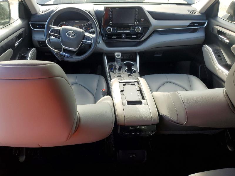 61565446 :رقم المزاد ، 5TDHZRBH3NS594426 vin ، 2022 Toyota Highlander مزاد بيع