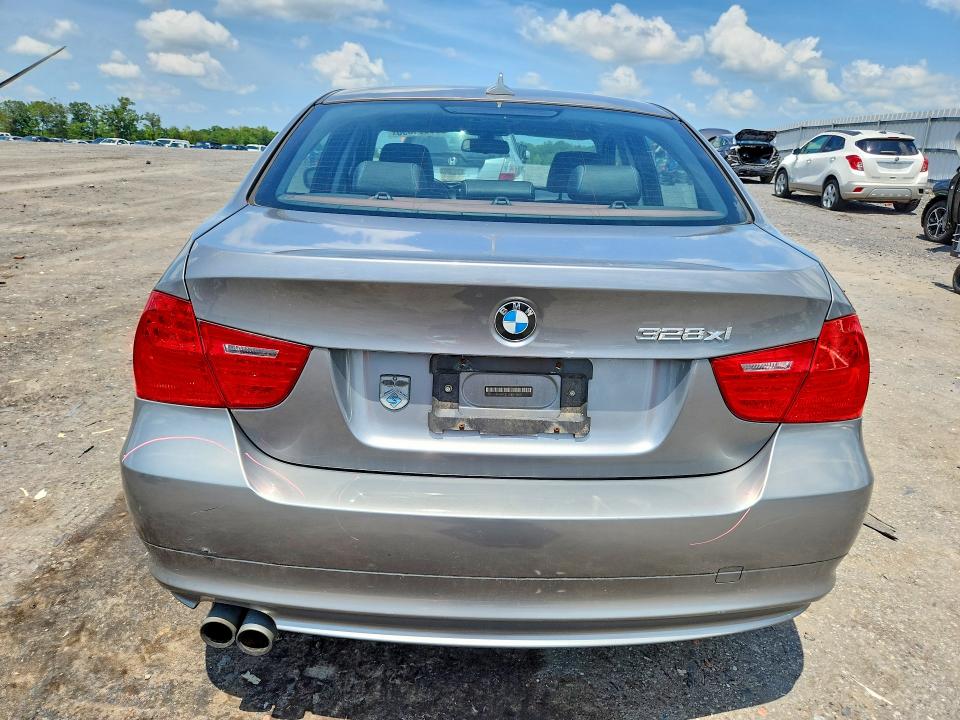 60254696 :رقم المزاد ، WBAPK5C58BA662321 vin ، 2011 Bmw 328 مزاد بيع