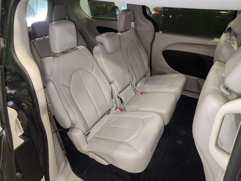Auction sale of the 2017 Chrysler Pacifica, vin: 2C4RC1BG5HR571614, lot number: 61750286