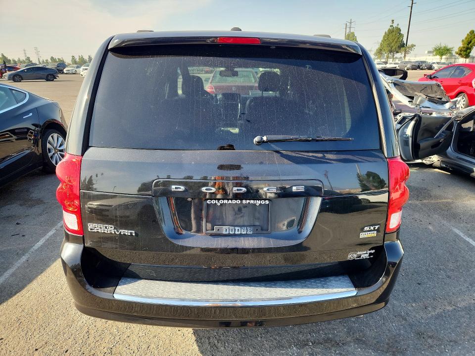 62479556 :رقم المزاد ، 2C4RDGCG1KR642913 vin ، 2019 Dodge Grand Caravan مزاد بيع
