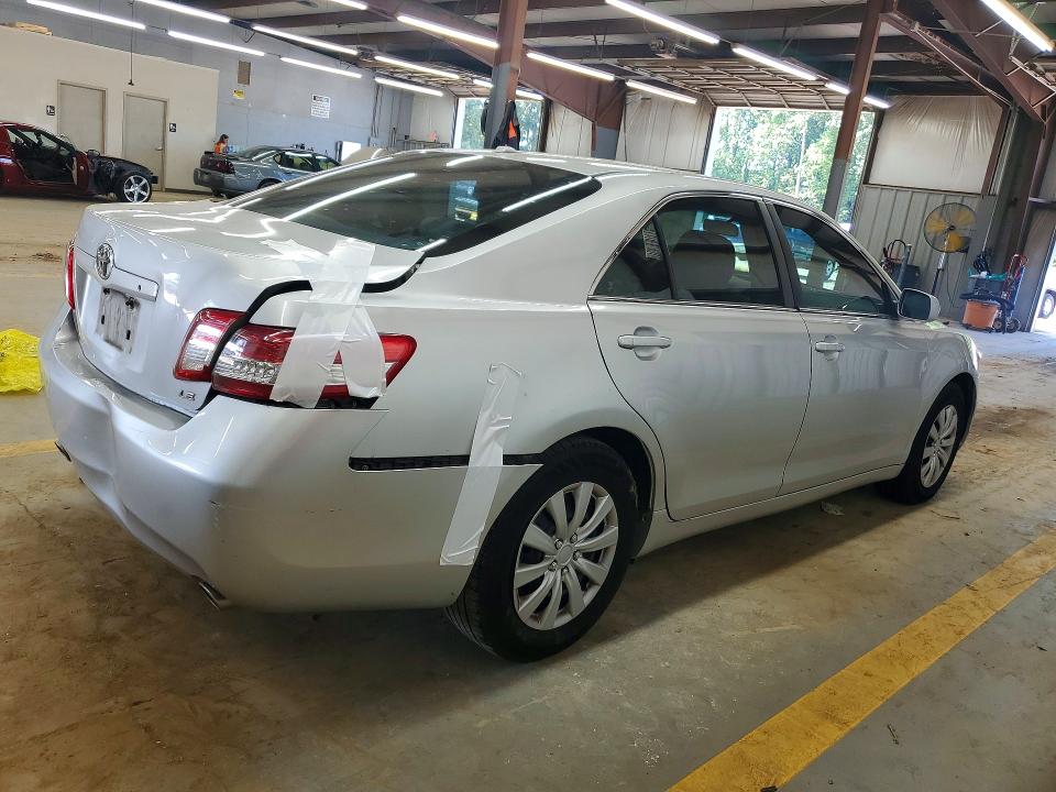 2010 Toyota Camry მანქანა იყიდება აუქციონზე, vin: 4T1BK3EK1AU099013, აუქციონის ნომერი: 62984036