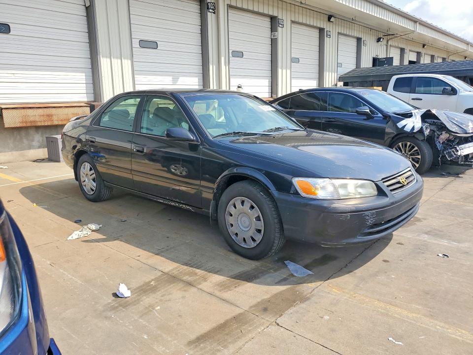 85614665 :رقم المزاد ، 4T1BG22K01U099312 vin ، 2001 Toyota Camry مزاد بيع