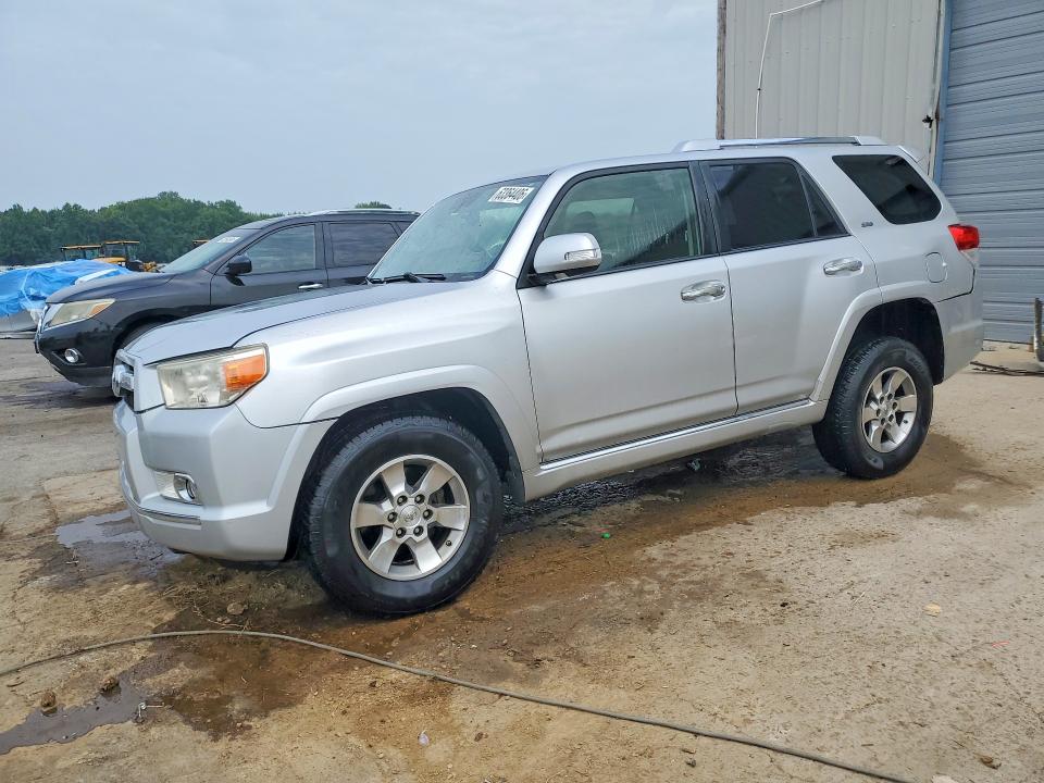 2013 Toyota 4runner მანქანა იყიდება აუქციონზე, vin: JTEZU5JR2D5049680, აუქციონის ნომერი: 63364406