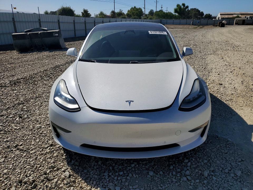 2020 Tesla Model 3 მანქანა იყიდება აუქციონზე, vin: 5YJ3E1EB4LF665956, აუქციონის ნომერი: 61551606