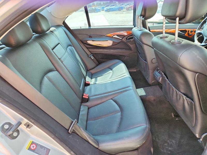 61395956 :رقم المزاد ، WDBUF56X77B114088 vin ، 2007 Mercedes-benz E مزاد بيع