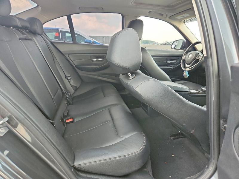 2013 Bmw 320 მანქანა იყიდება აუქციონზე, vin: WBA3C3C51DF978746, აუქციონის ნომერი: 57817366