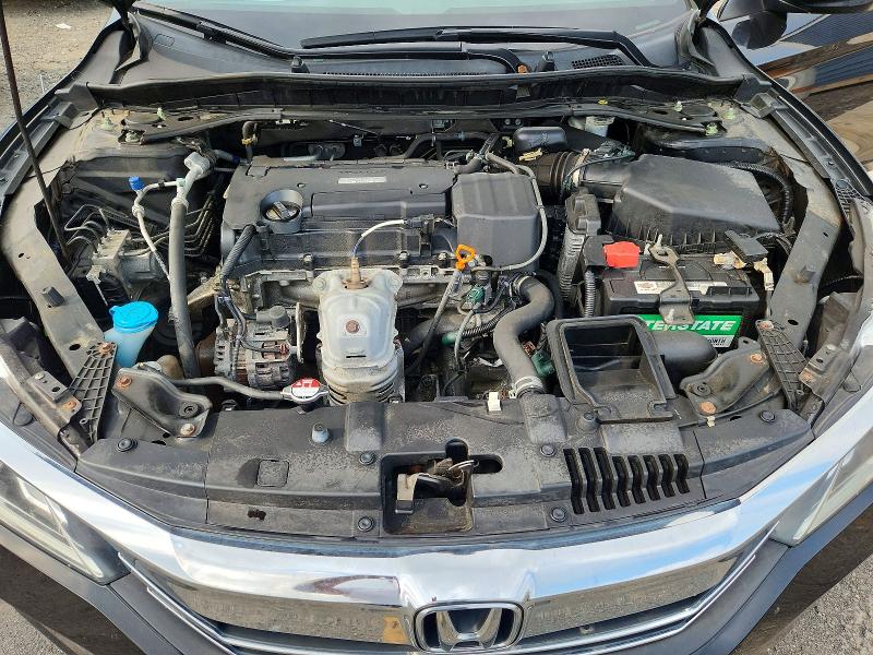 2017 Honda Accord მანქანა იყიდება აუქციონზე, vin: 1HGCR2F54HA030059, აუქციონის ნომერი: 63051216