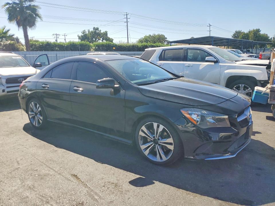 2018 Mercedes-benz Cla მანქანა იყიდება აუქციონზე, vin: WDDSJ4EB4JN510420, აუქციონის ნომერი: 61321966