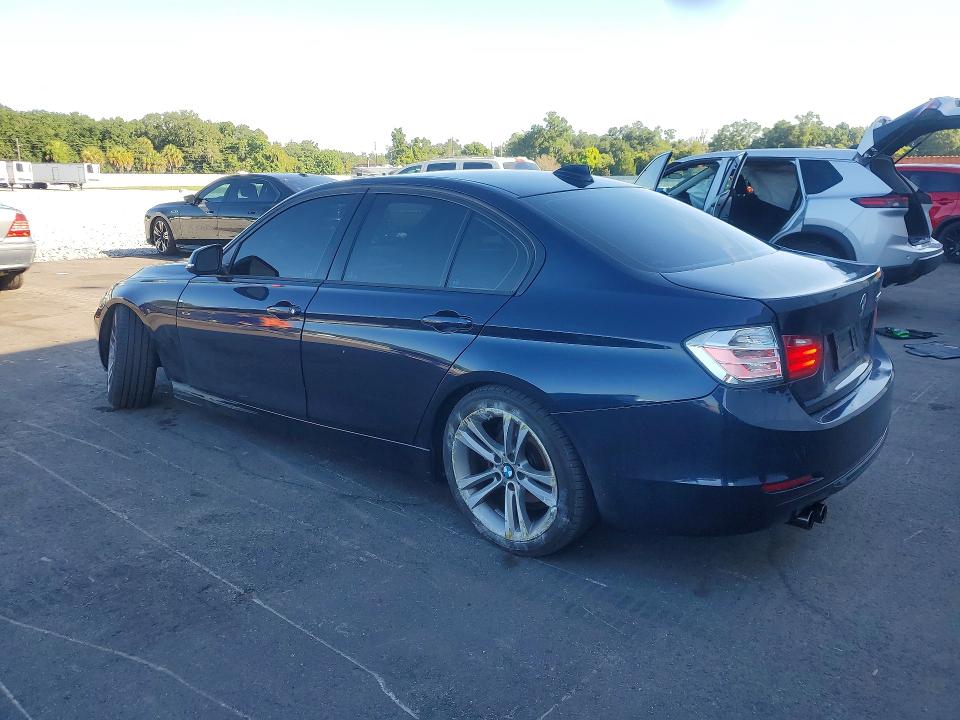 2015 Bmw 328 მანქანა იყიდება აუქციონზე, vin: WBA3A5G50FNS91679, აუქციონის ნომერი: 60175316
