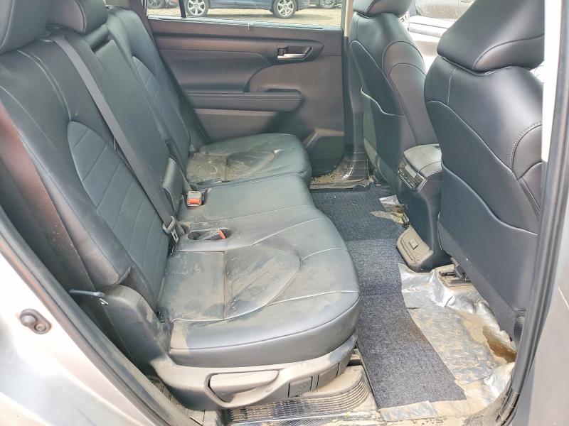 Продажа на аукционе авто 2025 Toyota Highlander Hybrid, vin: 5TDKBRCH6SS676994, номер лота: 62964466