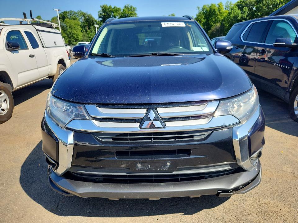 Продаж на аукціоні авто 2016 Mitsubishi Outlander, vin: JA4AZ3A35GZ037257, номер лоту: 62562766