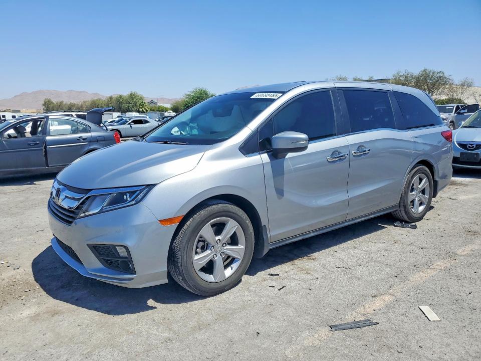 60698486 :رقم المزاد ، 5FNRL6H78KB077139 vin ، 2019 Honda Odyssey مزاد بيع