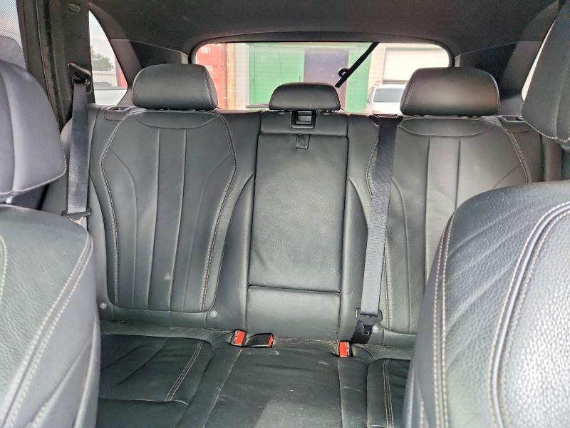 59317726 :رقم المزاد ، 5UXKR0C30H0X82122 vin ، 2017 Bmw X5 مزاد بيع