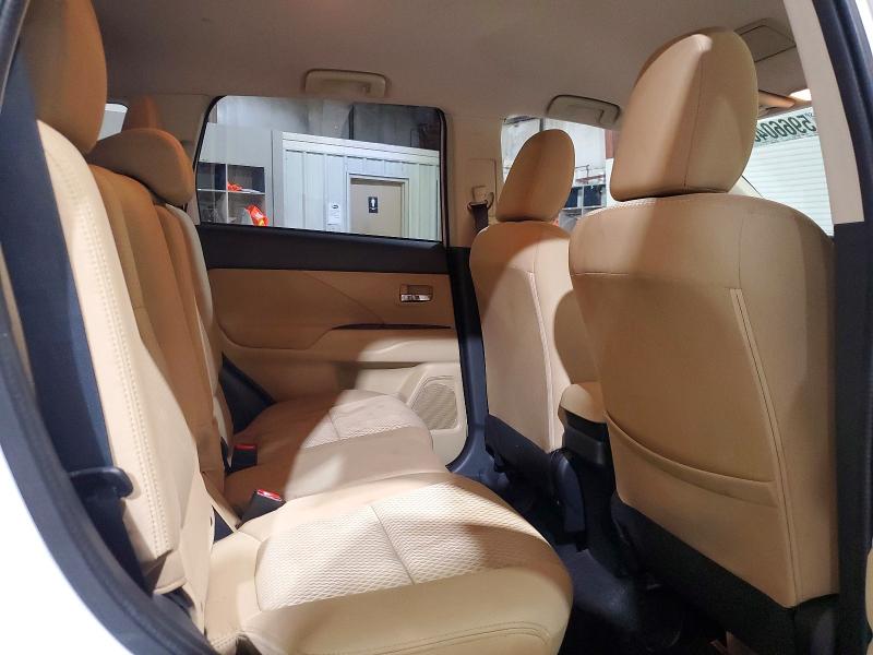 Продаж на аукціоні авто 2017 Mitsubishi Outlander, vin: JA4AZ3A30HZ050855, номер лоту: 59660406