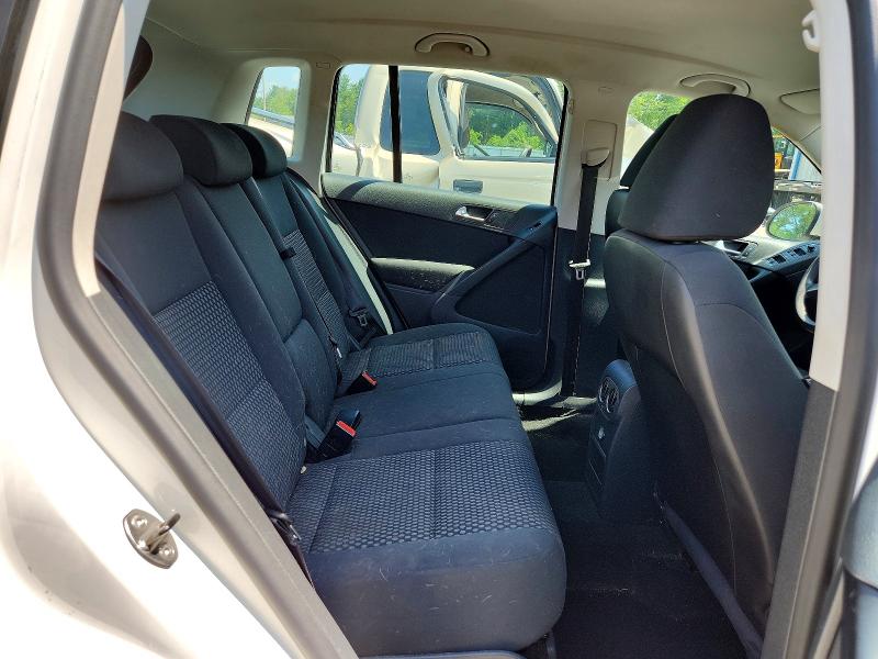 60200496 :رقم المزاد ، WVGBV7AX9BW543227 vin ، 2011 Volkswagen Tiguan مزاد بيع