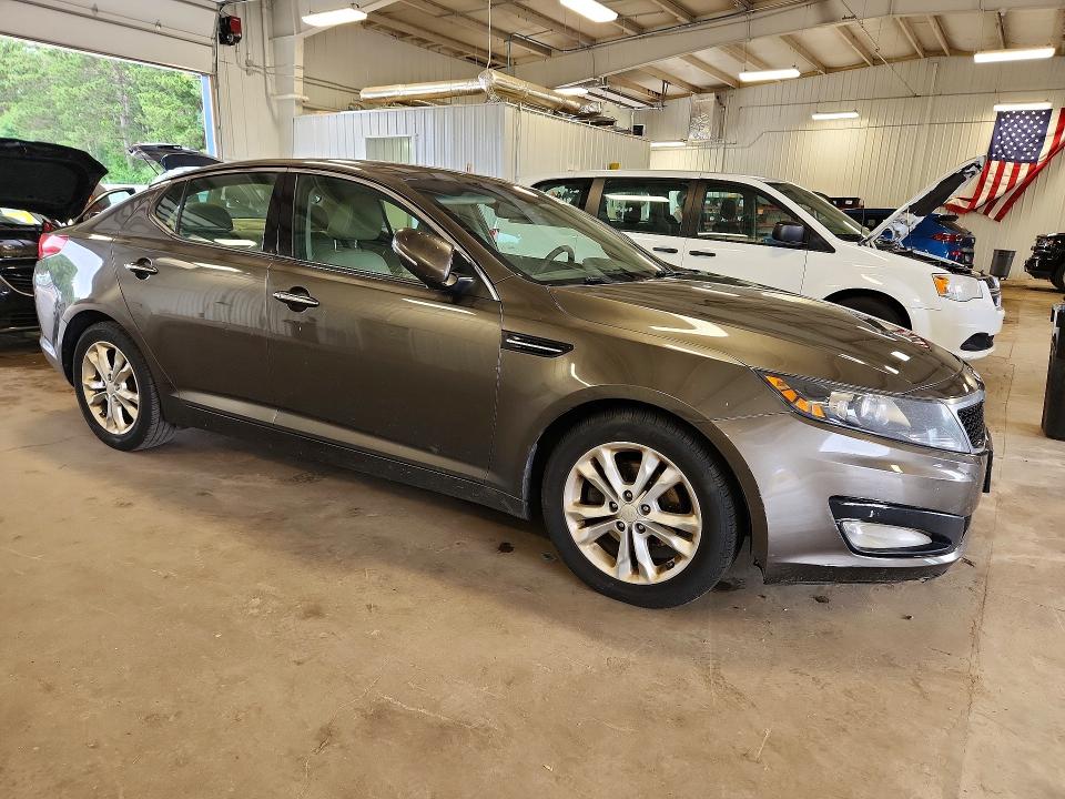 2013 Kia Optima მანქანა იყიდება აუქციონზე, vin: 5XXGN4A79DG137316, აუქციონის ნომერი: 59800636