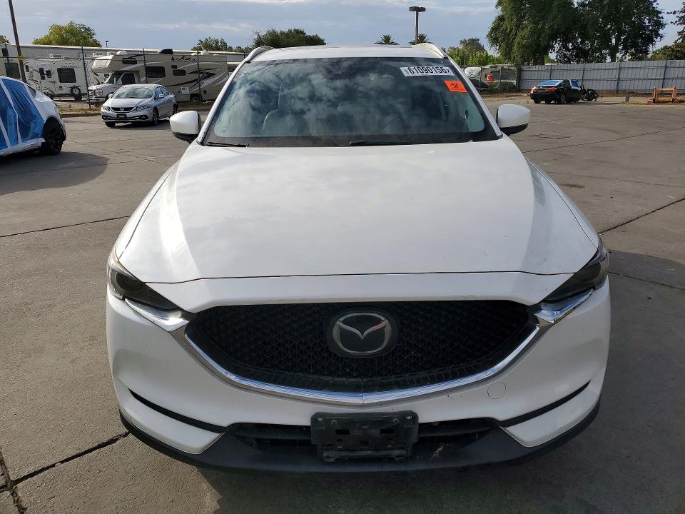 Продажа на аукционе авто 2018 Mazda Cx-5, vin: JM3KFADM5J1390817, номер лота: 61090156
