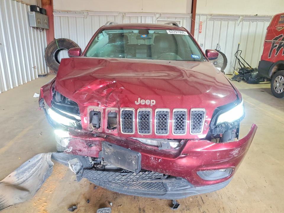 62297966 :رقم المزاد ، 1C4PJLLB9KD132776 vin ، 2019 Jeep Cherokee مزاد بيع