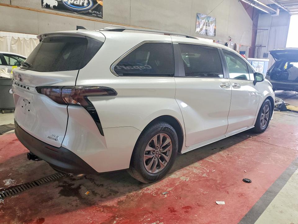 Продажа на аукционе авто 2023 Toyota Sienna, vin: 5TDYSKFC7PS079216, номер лота: 61855836