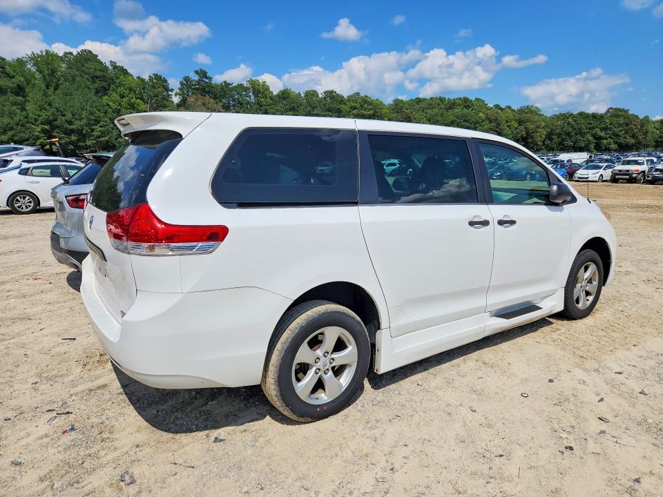 2012 Toyota Sienna მანქანა იყიდება აუქციონზე, vin: 5TDZK3DC7CS271484, აუქციონის ნომერი: 62798476