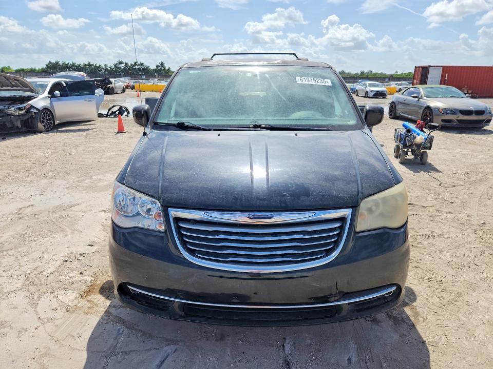 61919236 :رقم المزاد ، 2C4RC1BG1DR554903 vin ، 2013 Chrysler Town & Country مزاد بيع