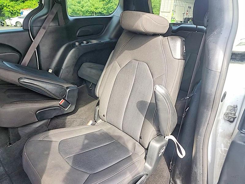 2023 Chrysler Pacifica მანქანა იყიდება აუქციონზე, vin: 2C4RC1FG8PR590442, აუქციონის ნომერი: 63382116