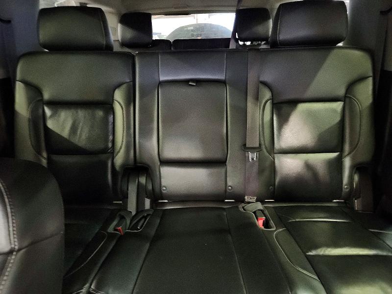2015 Chevrolet Suburban მანქანა იყიდება აუქციონზე, vin: 1GNSKJKC8FR547643, აუქციონის ნომერი: 62131516