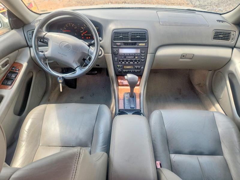 1999 Lexus Es მანქანა იყიდება აუქციონზე, vin: JT8BF28G2X5058661, აუქციონის ნომერი: 60441866