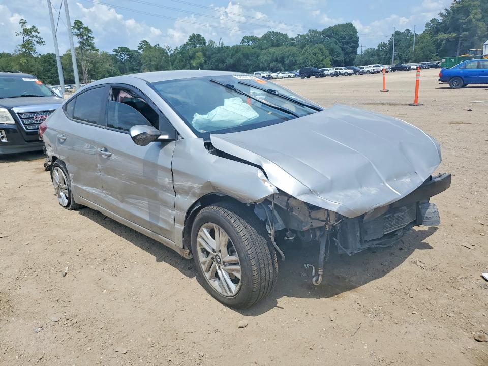 Продажа на аукционе авто 2020 Hyundai Elantra, vin: 5NPD84LF0LH576101, номер лота: 62657576