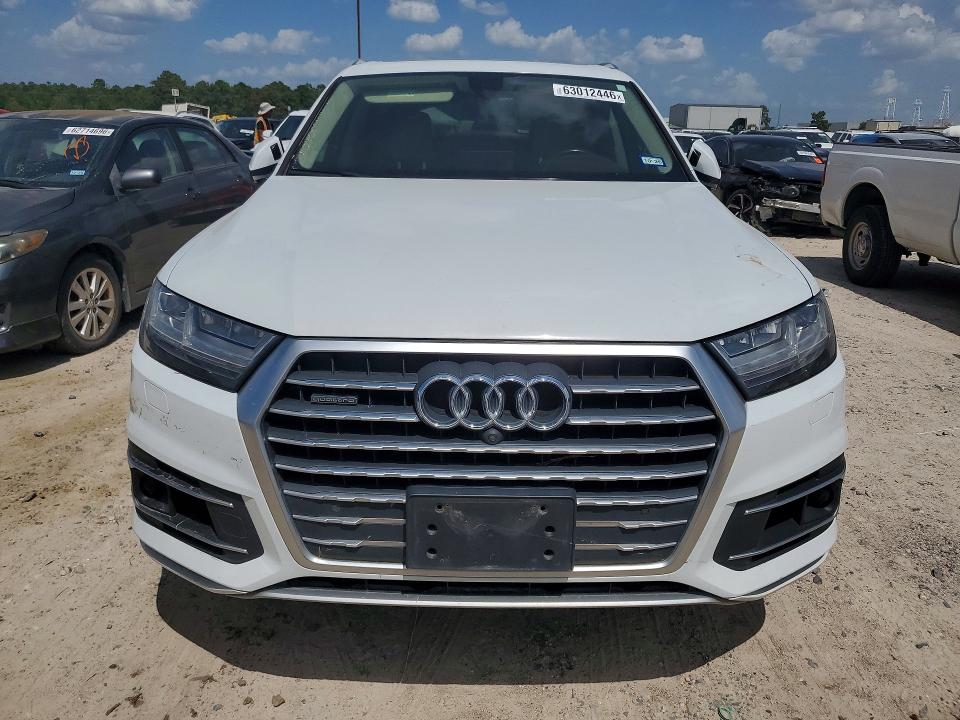 Продажа на аукционе авто 2017 Audi Q7, vin: WA1LAAF79HD027362, номер лота: 63012446