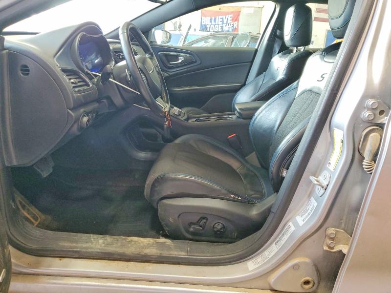 60630006 :رقم المزاد ، 1C3CCCDG4FN624140 vin ، 2015 Chrysler 200 مزاد بيع