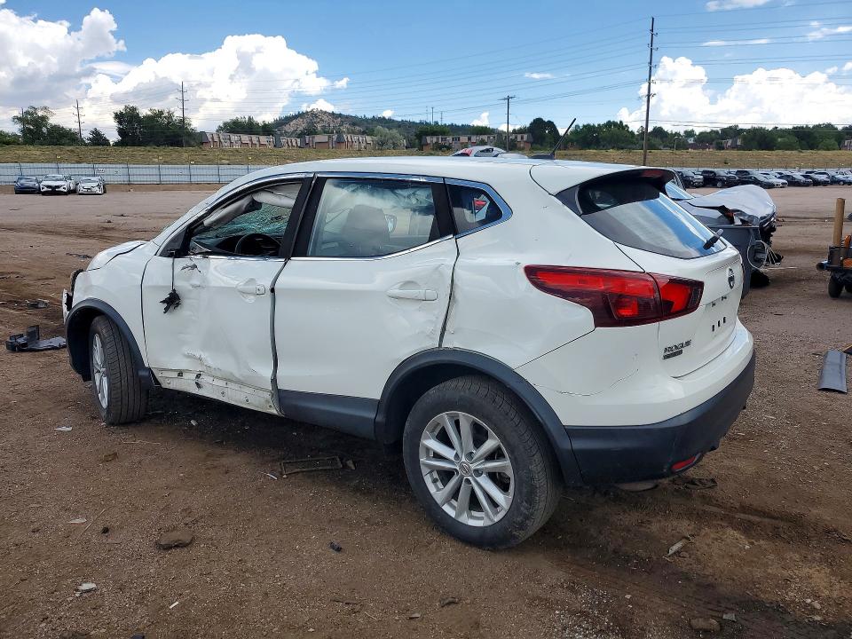 63034856 :رقم المزاد ، JN1BJ1CRXJW283627 vin ، 2018 Nissan Rogue Sport مزاد بيع