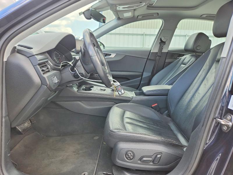 60638066 :رقم المزاد ، WAUKMAF45JA085648 vin ، 2018 Audi A4 مزاد بيع