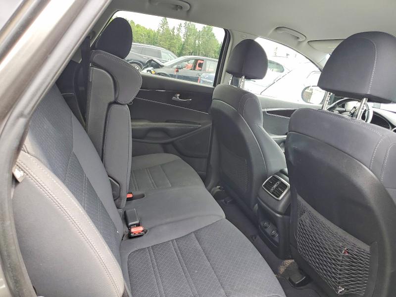 Продажа на аукционе авто 2018 Kia Sorento, vin: 5XYPGDA1XJG360753, номер лота: 61478556