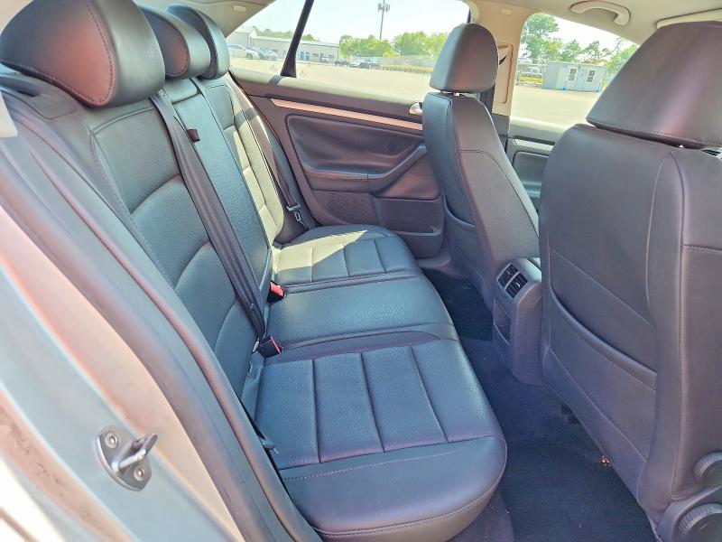 Продаж на аукціоні авто 2007 Volkswagen Jetta, vin: 3VWEG71K57M072911, номер лоту: 63560446